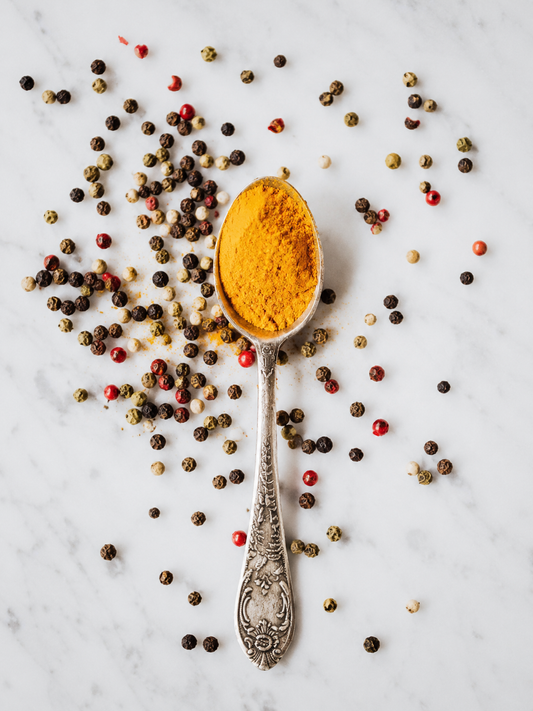 Cúrcuma (turmeric): para qué sirve y cómo tomarla