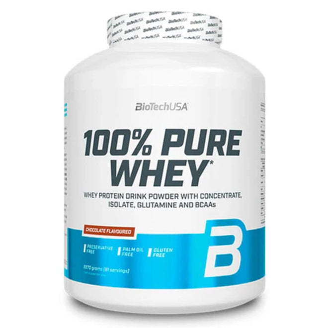 Proteínas de suero 100% pura de BiotechUSA en envase de 5 libras, ideal para aumentar masa muscular y recuperación.