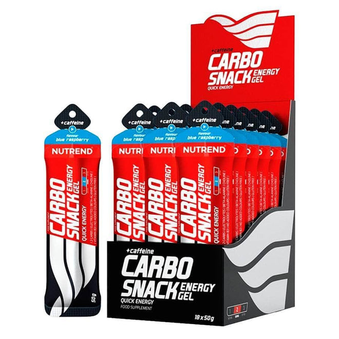 Sachet de Carbosnack con cafeína de Nutrend, caja con 18 snacks para energía y resistencia, en envase individual visible.