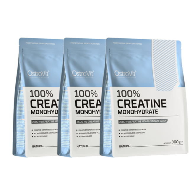 Pack de 3 creatinas monohidratadas de la marca Ostrovit en envases blancos y etiquetados con detalles en azul.