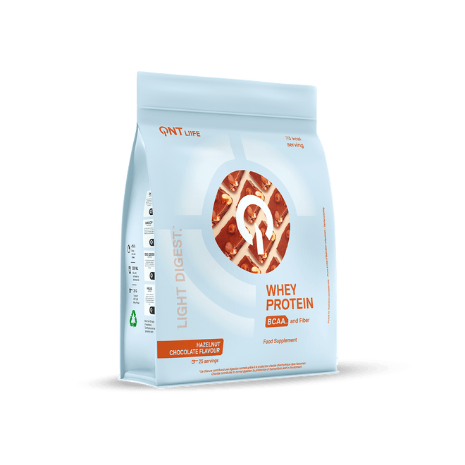 Proteínas QNT Sports Whey Protein Light Digest 500 g en sabor crème brûlée, polvo para complementar tu dieta deportiva.